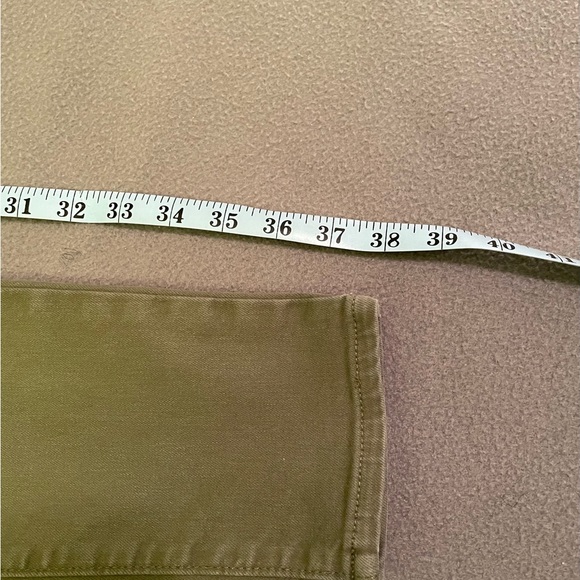 Old Navy Rockstar Mid-Rise Skinny Jeans. Olive Green. Size 10. - Picture 11 of 11